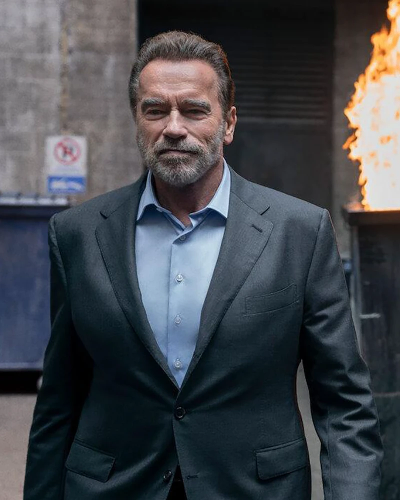 FUBAR-Inspired Gray Blazer – Arnold Schwarzenegger’s Signature Style